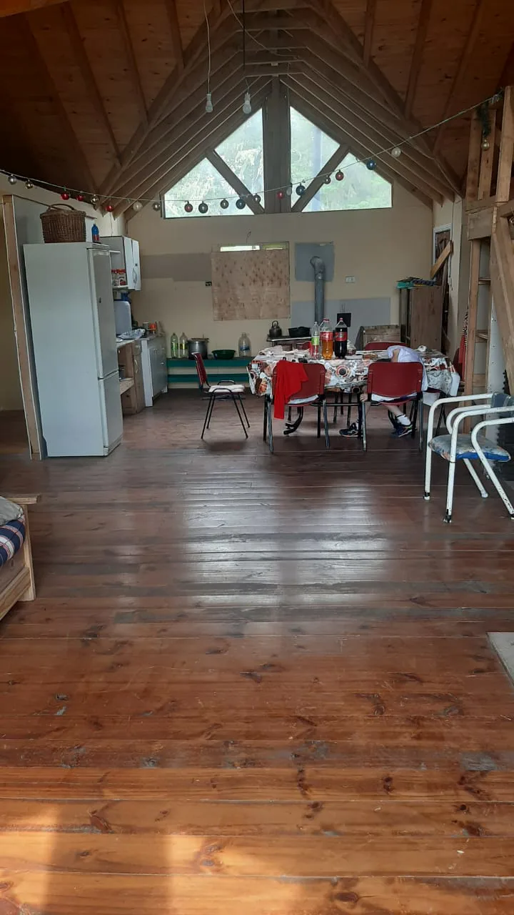VENTA – CABAÑA RURAL- TOLHUIN foto 5