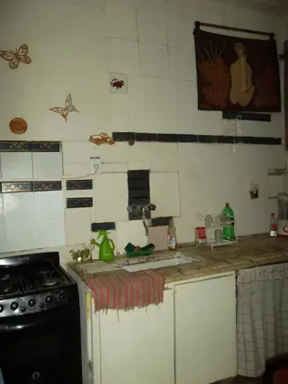 VENTA DE PH TRES AMB A REFACCIONAR ZONA CHILAVERT foto 3
