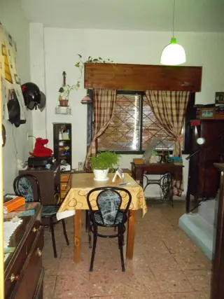VENTA DE PH TRES AMB A REFACCIONAR ZONA CHILAVERT foto 4