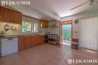 CASA CON DOBLE LOTE EN EL BARRIO CERRADO LA CHACRA, EN SAN FERNANDO foto 5