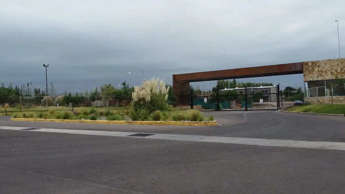 Lote en venta Barrio Privado Coquimbito Maipu foto 5