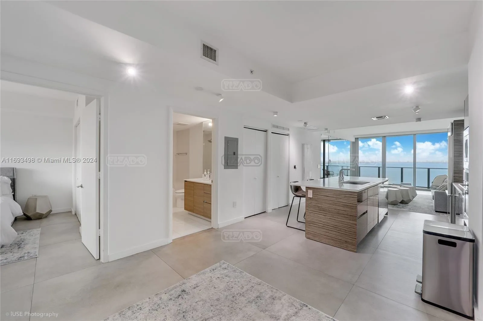 460 NE 28th st #805 400 foto 5