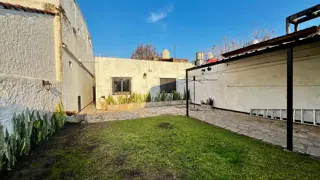 EN VENTA-CHALET 6 AMB-EXCELENTE UBICACIÓN foto 4