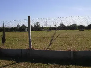 Oliveros: Terrenos de 484 m2 en Venta financiados en Barrio de Quintas,Oliveros, Santa Fe, Argentina foto 2