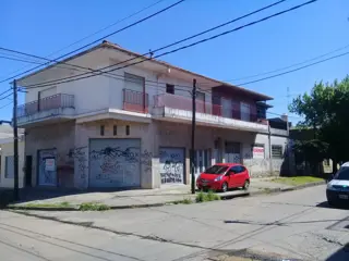 Excelente edificio en venta con 3 propiedades ideal inversor foto 1