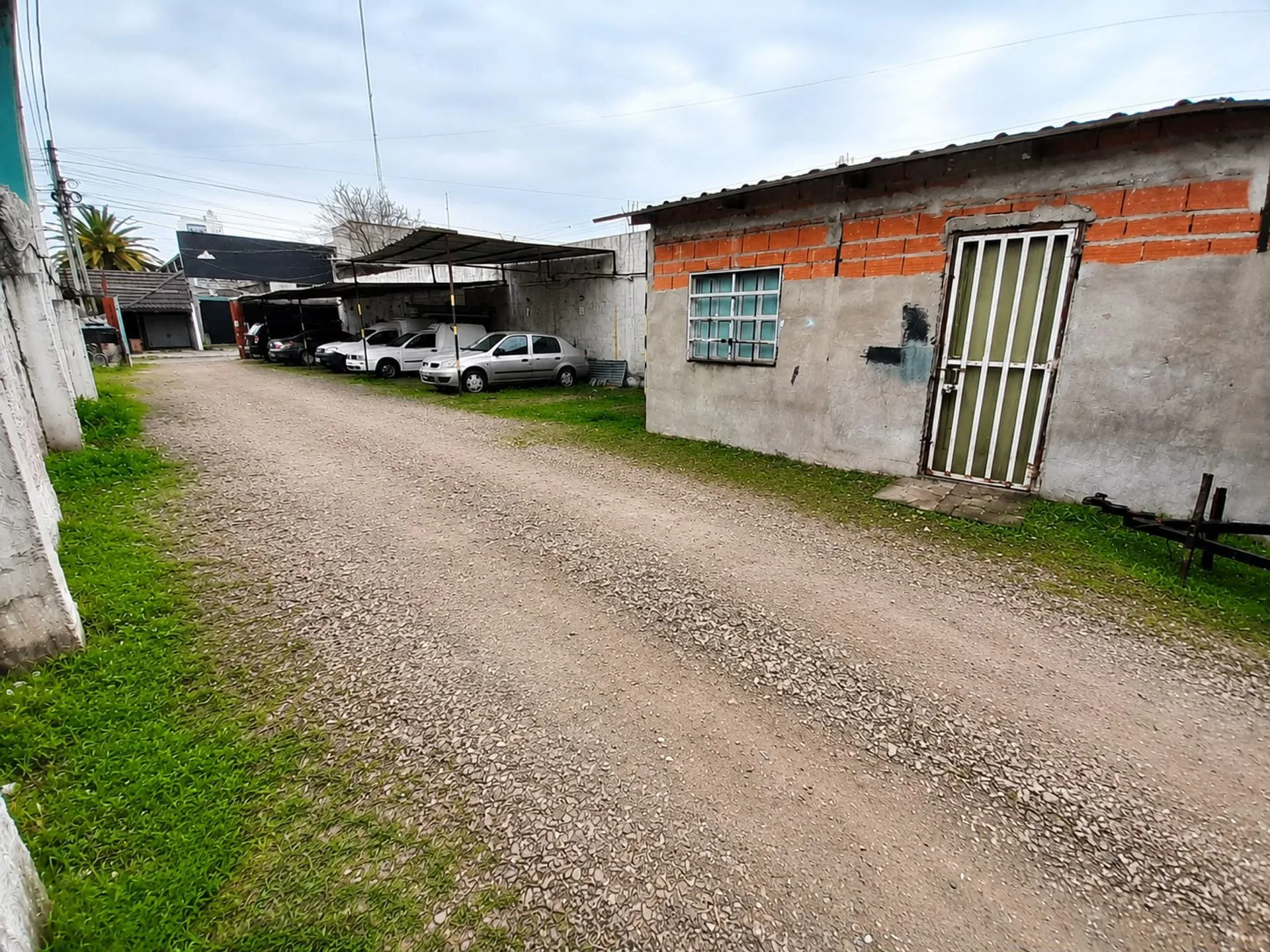 LOTE  EN VENTA A METROS DEL SHOPPING DE SAN JUSTO foto 5