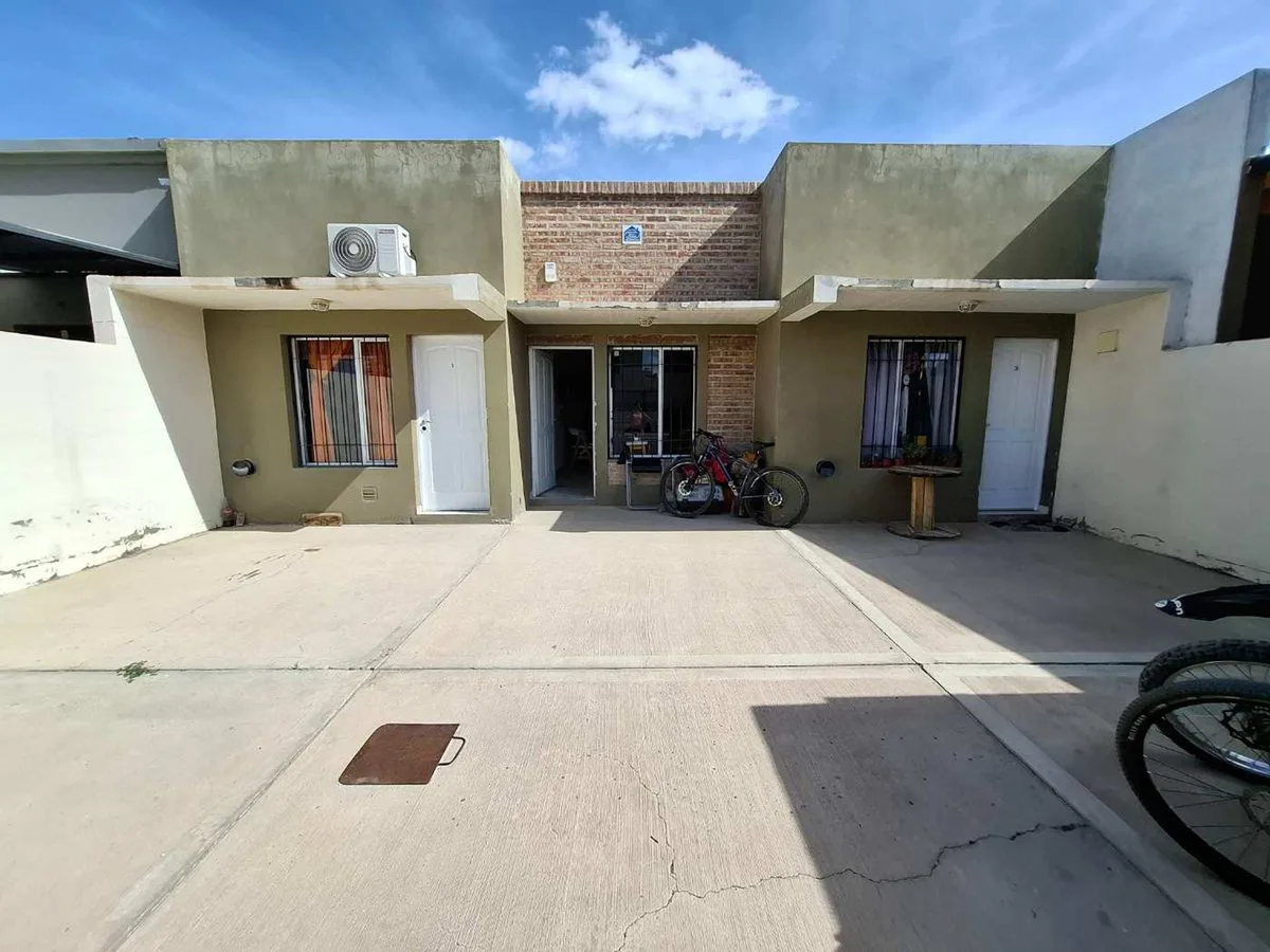 Venta de Complejo de 3 Departamentos de 1 dorm. foto 4