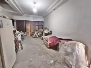 Venta casa en  lote de propio  9x40. Refaccionar foto 2