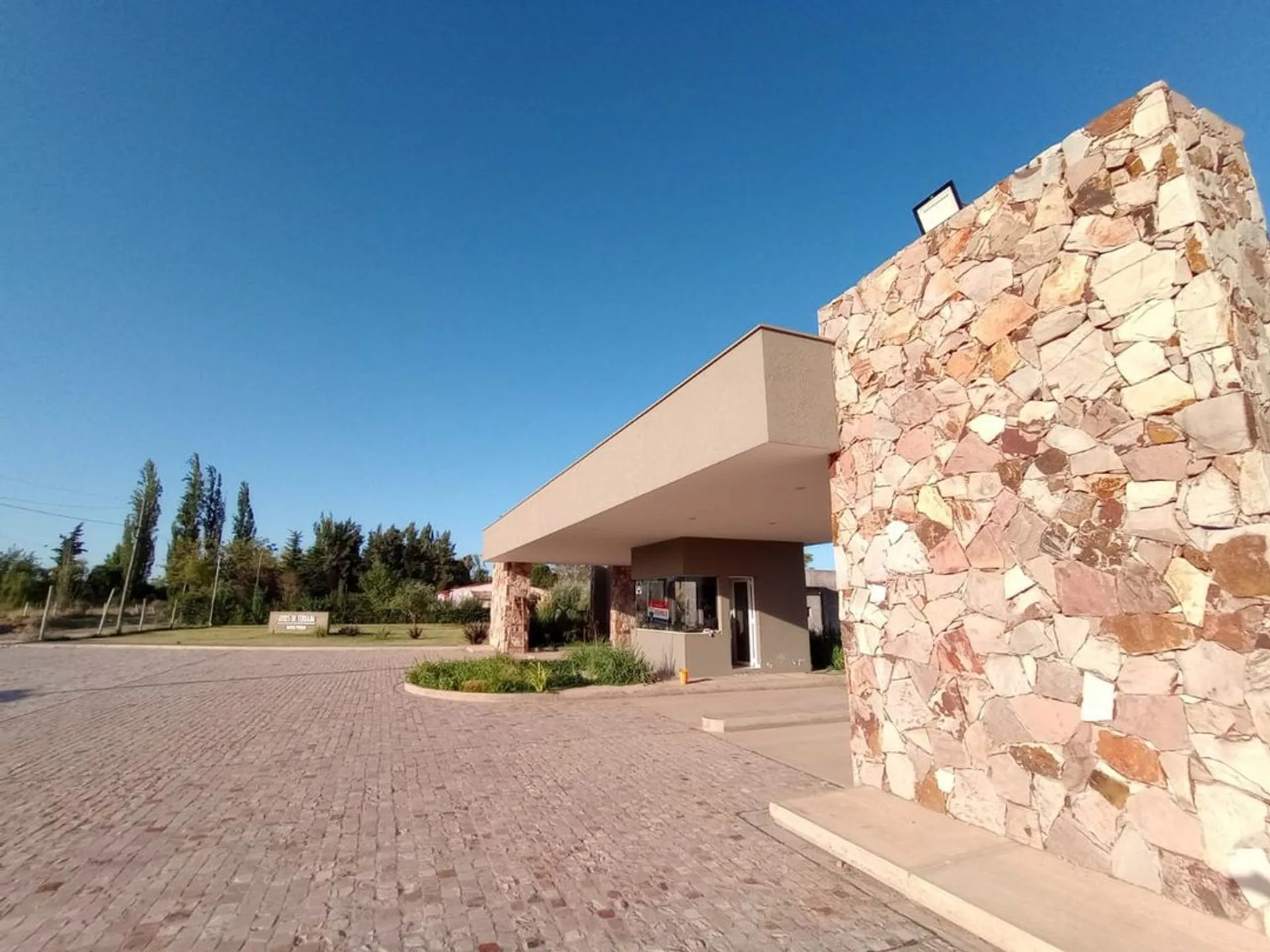 VENTA LOTE MAIPU BARRIO PRIVADO AYRES DE TERRADA foto 3