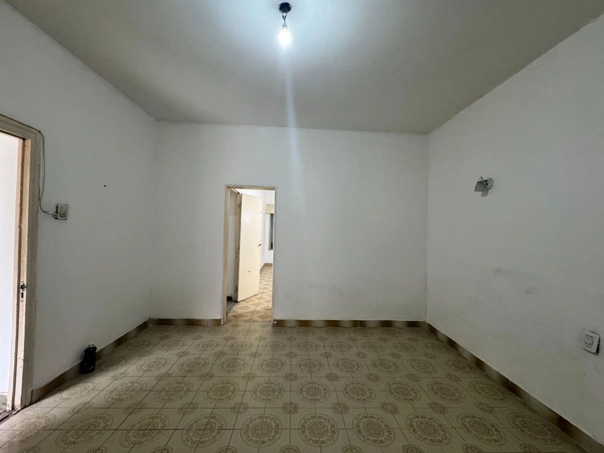 VENTA CASA CON GRAN TERRENO foto 4