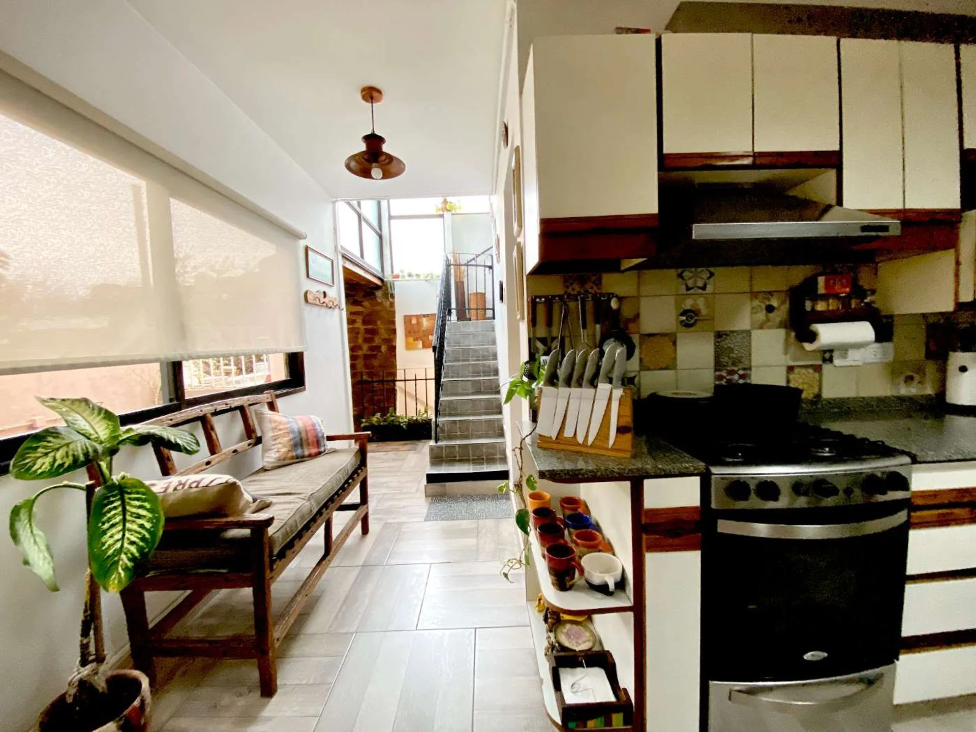 VENTA PH 3 AMBIENTES CON TERRAZA - SAN CRISTOBAL. foto 2