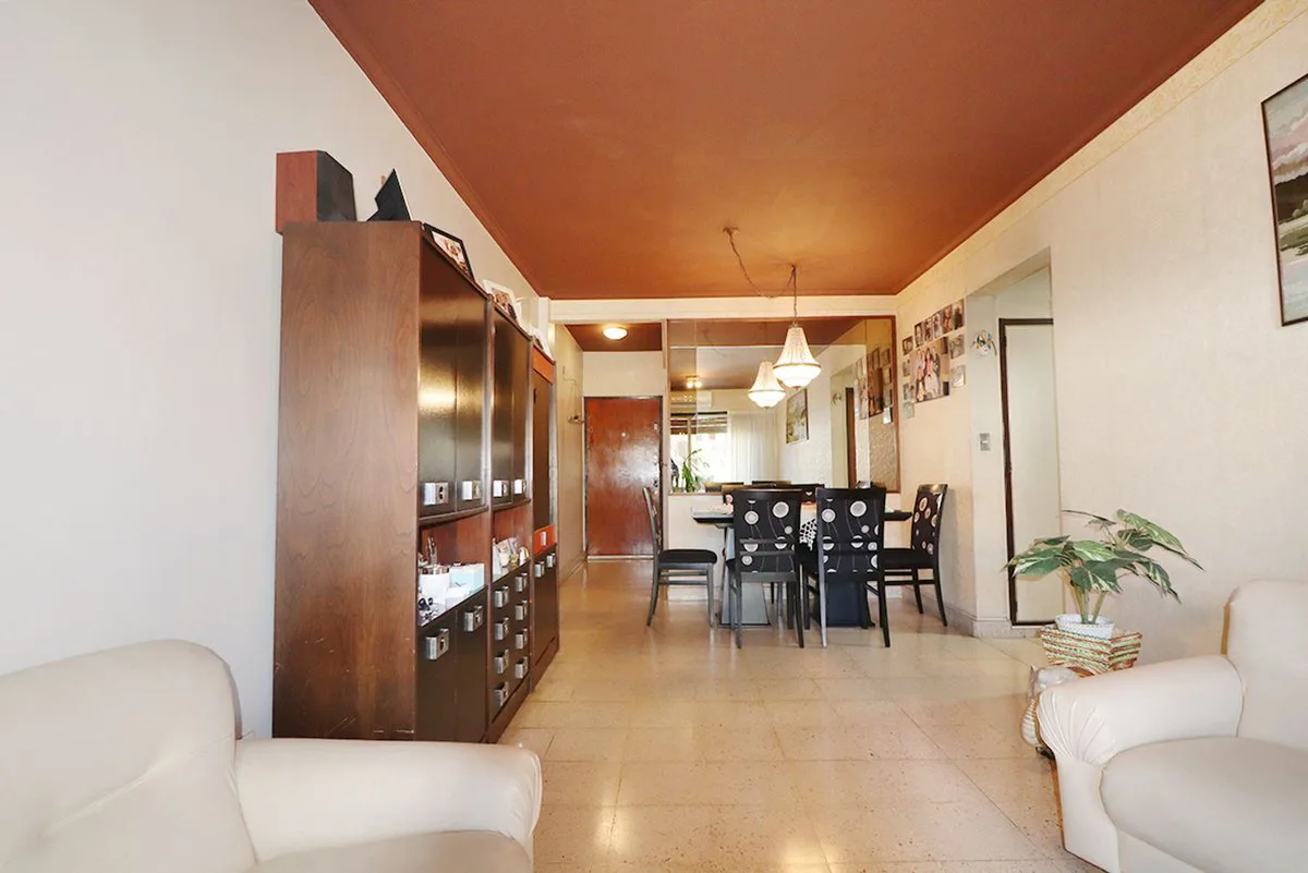 Departamento 3 ambientes c/Guardacoche - A.Credito foto 5