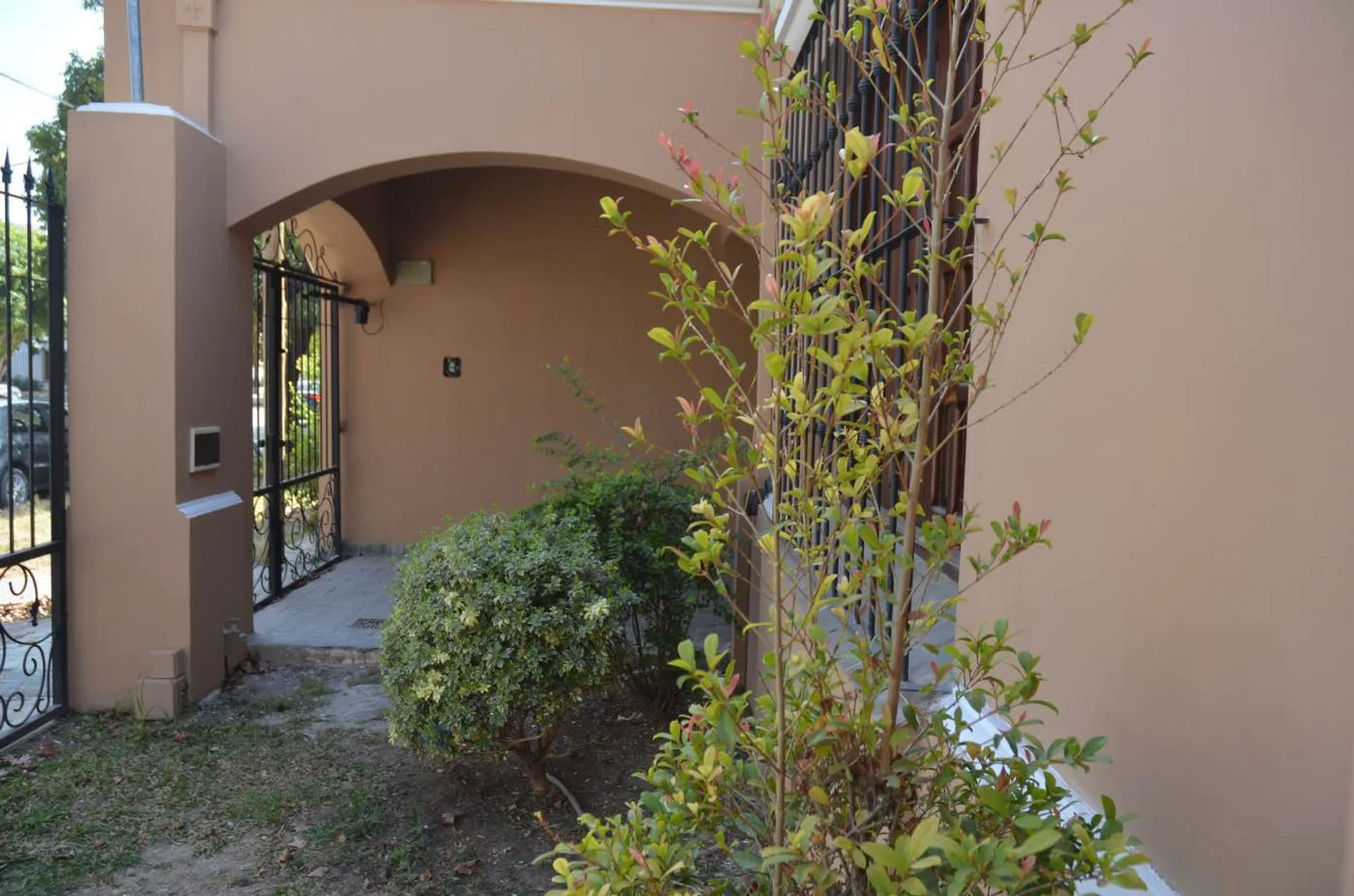 VENTA CASA TRES CERRITOS 4 DORMITORIOS EN SUITE foto 2