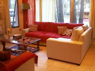 Casa en Alquiler Temporario en Mar Azul, Villa Gesell, Buenos Aires foto 1