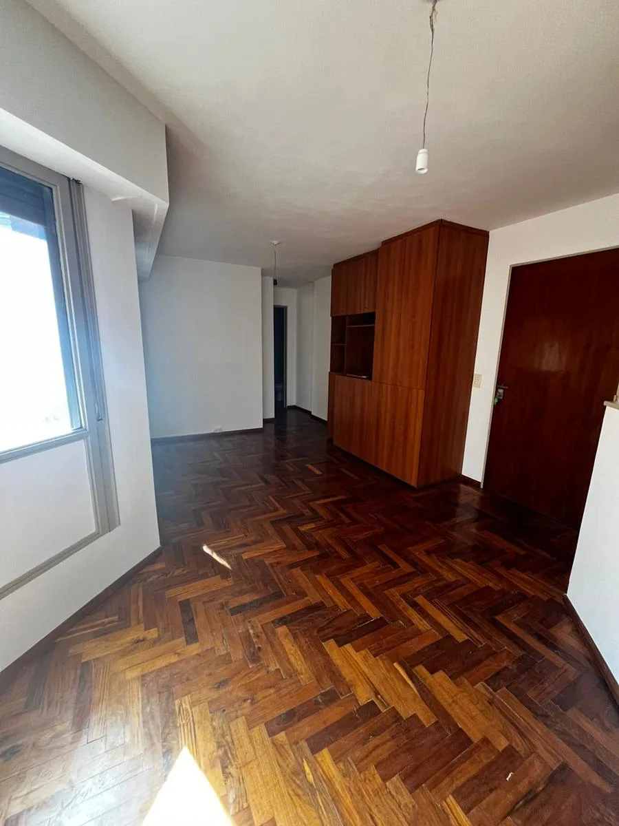 Departamento en venta 1 dormitorio con escritura inmediata foto 3