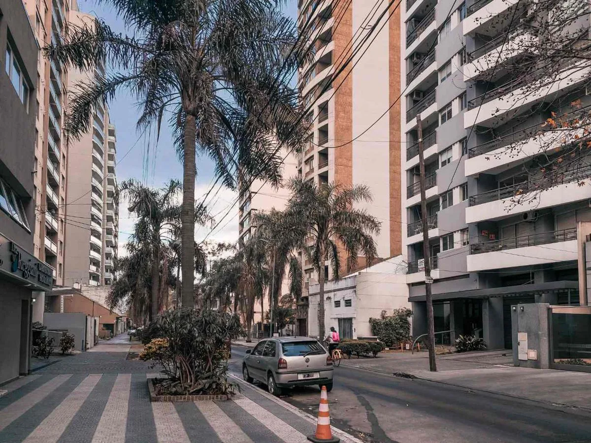 2 ambientes piso entero con cochera foto 5