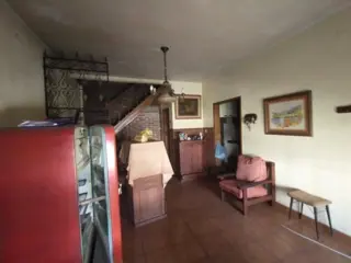EXCELENTE CASA EN LOTE PROPIO CON 2 HABITACIONES, UN ESCRITORIO, 2 BAÑOS foto 3