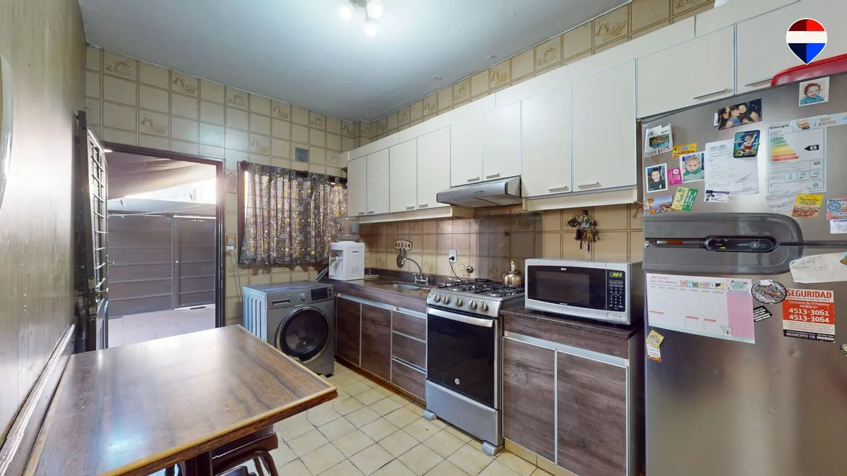 CASA EN VENTA-3 AMBIENTES-HAEDO NORTE CON PATIO foto 3