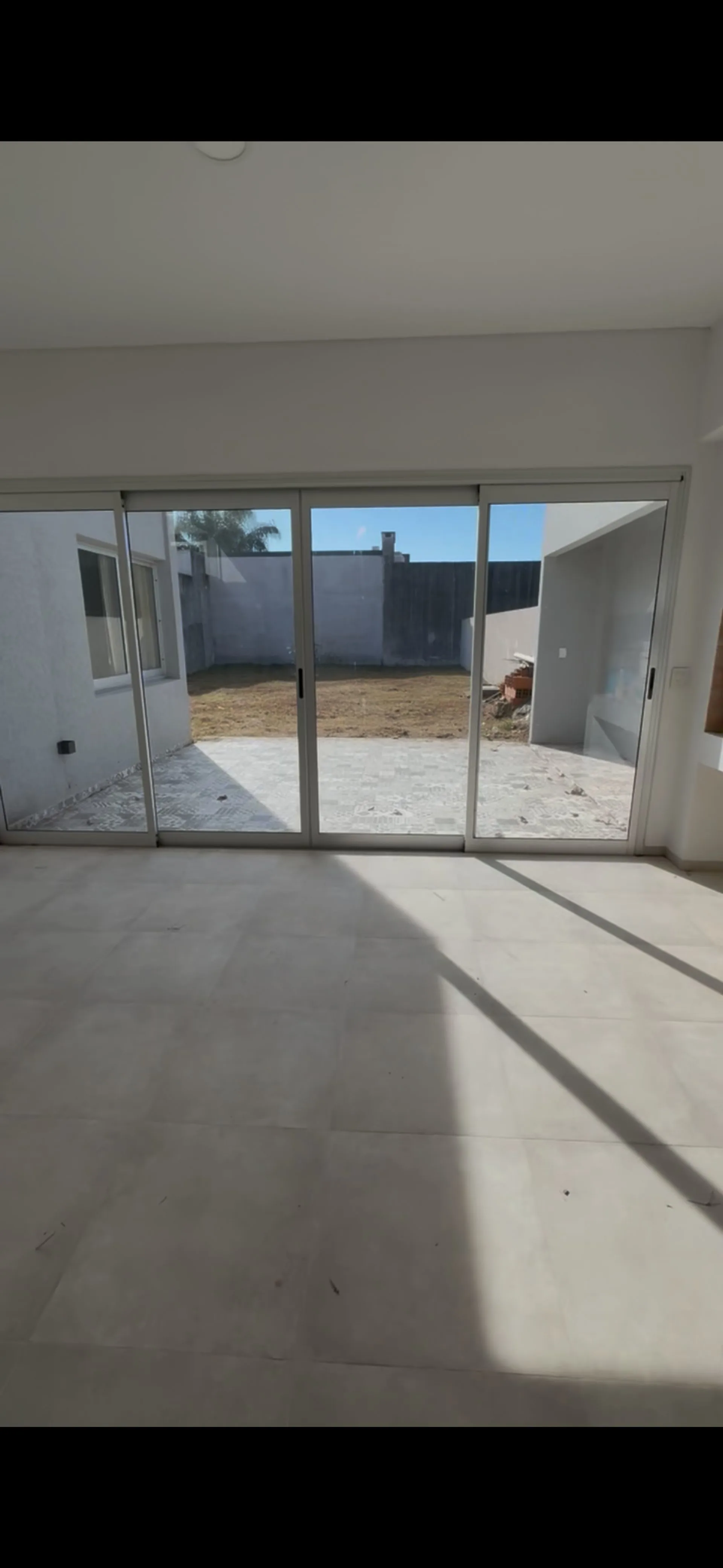 Casa 2 dormitorios a estrenar, moderna, Cerrito foto 5
