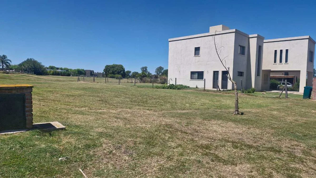 LOTE Barrio San Sebastian- area 1 calle interna. foto 3