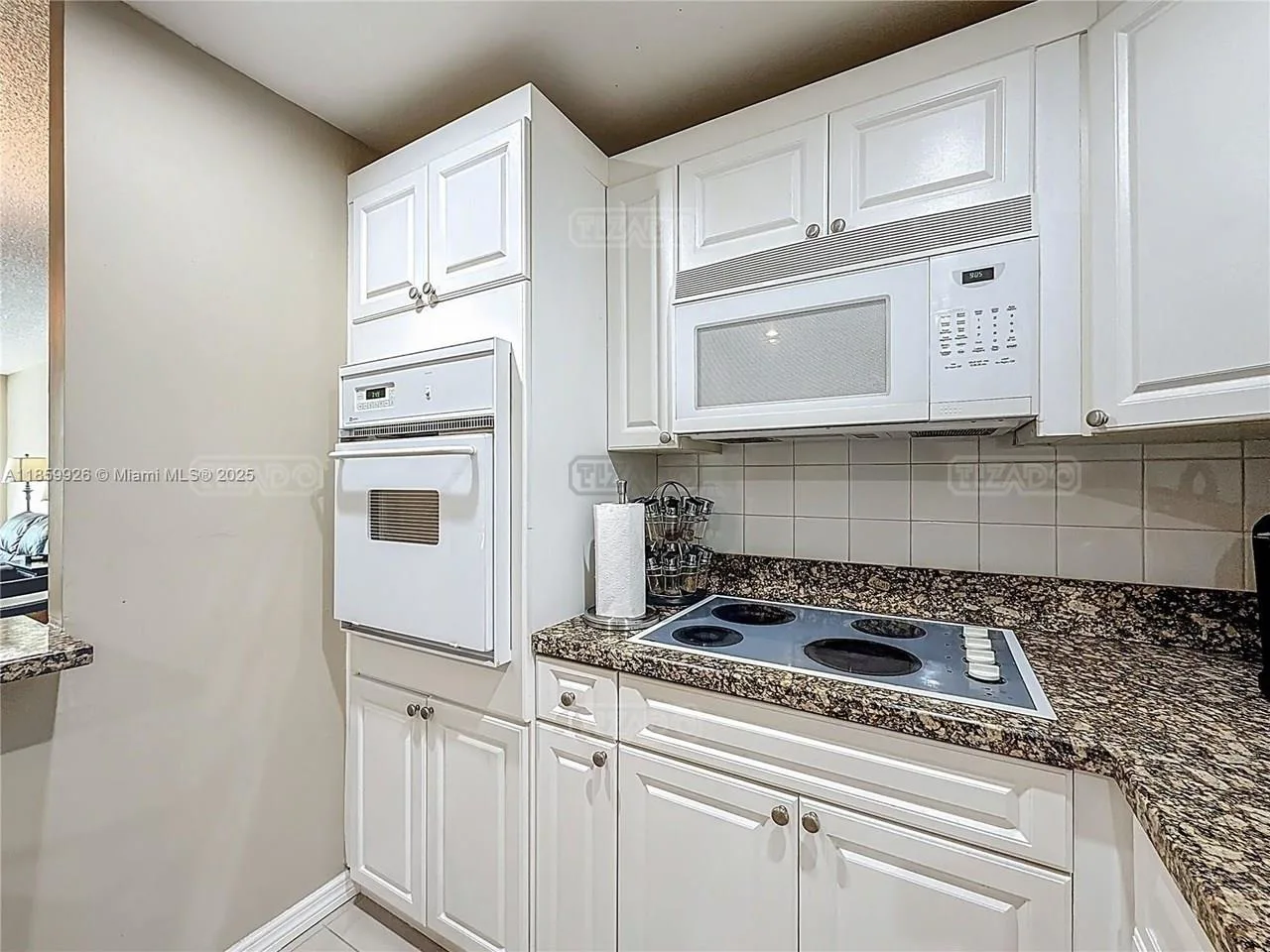 19380 Collins Av #308 19300 foto 4