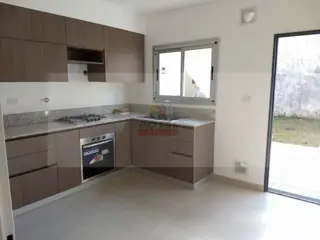 Hermoso triplex en venta en San Fernando foto 5