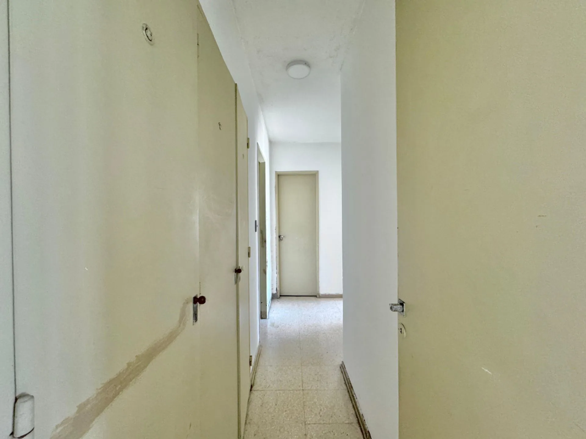 VENTA DEPARTAMENTO 4 AMBIENTES FLORES BALCON foto 4