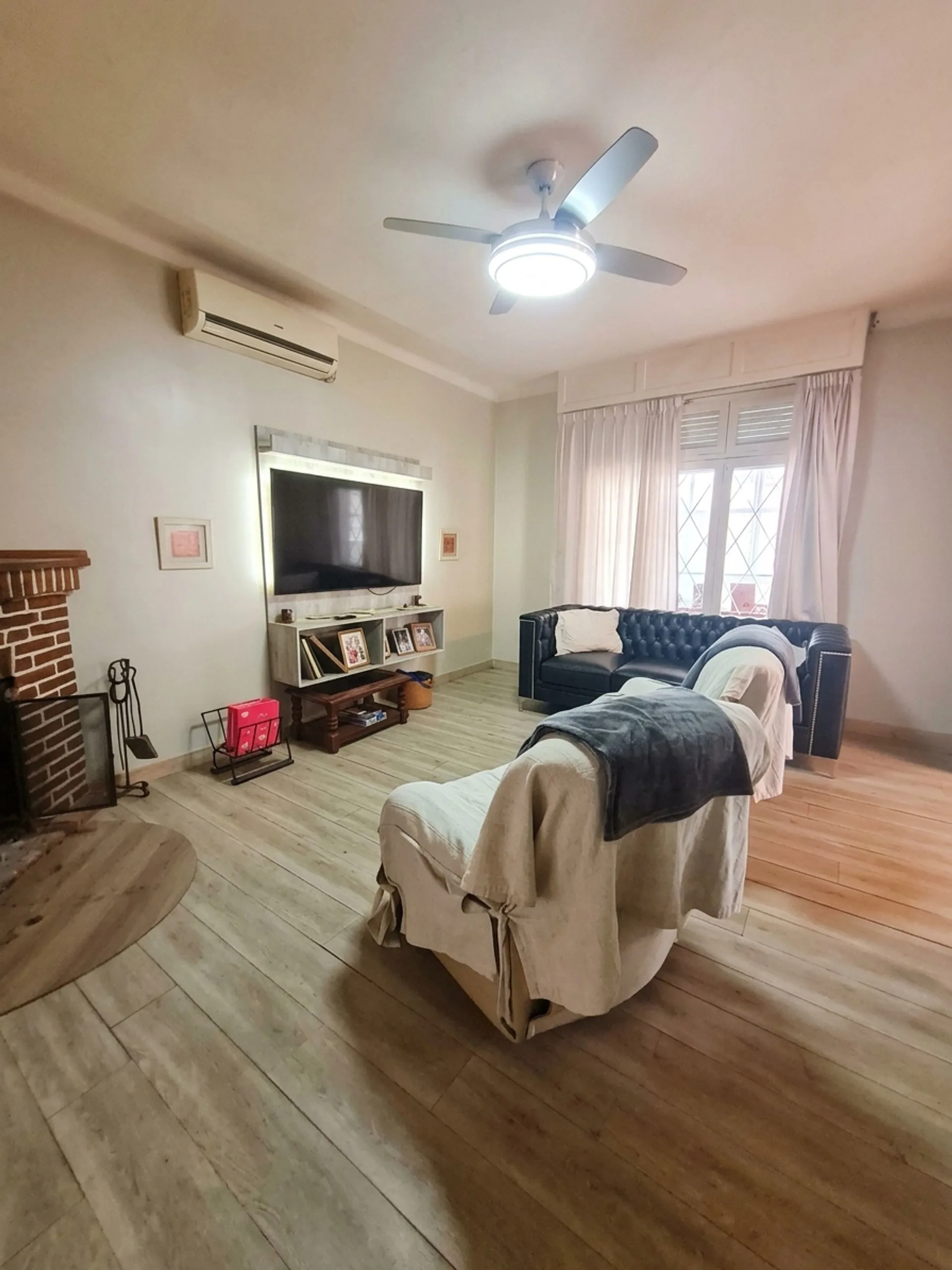 Venta de chalet 5 ambientes B Champagnat, Lujan. foto 4