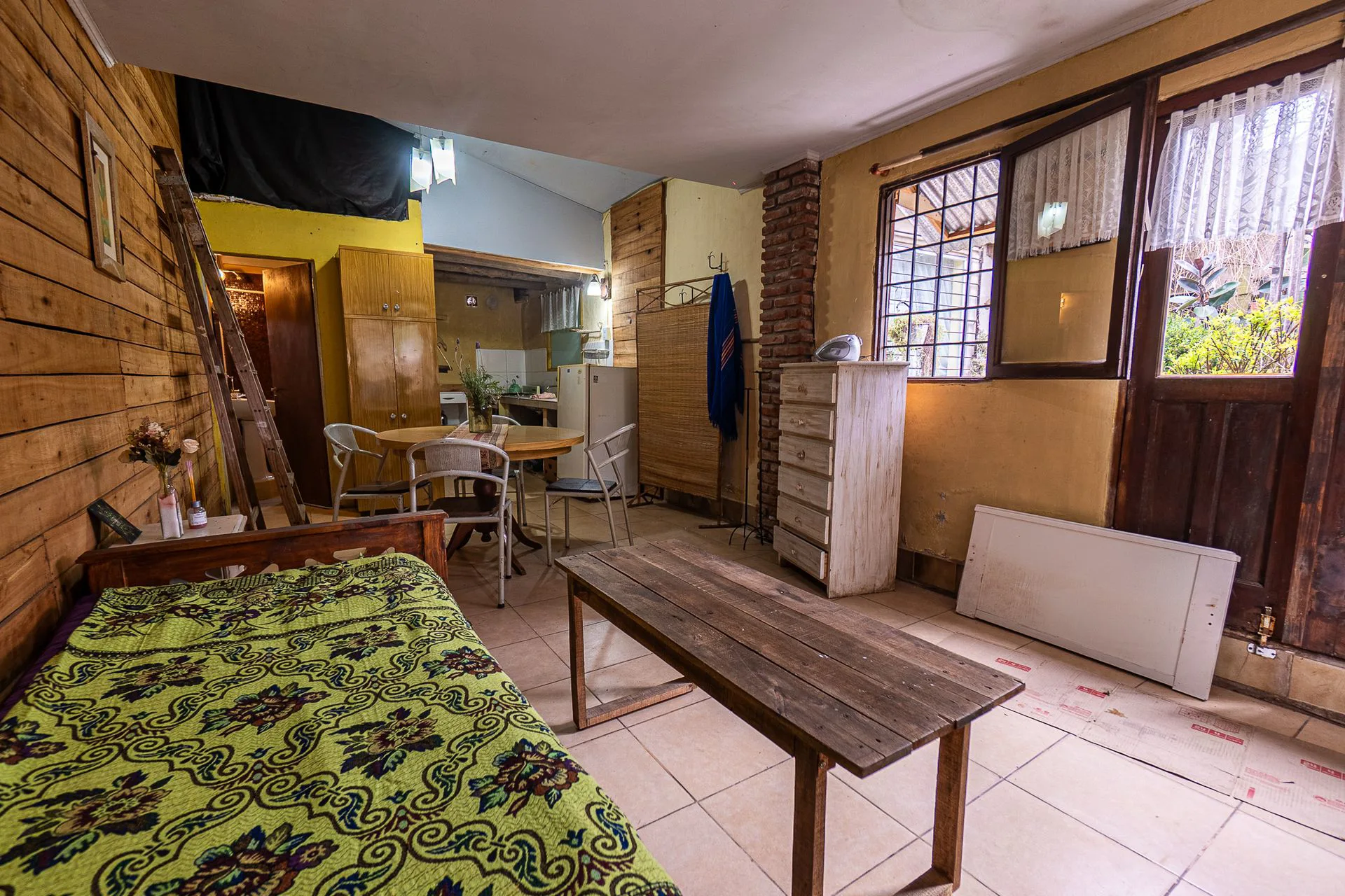 VENTA CASA  SUB DIVIDIDA  BARRIO EL JARDIN foto 5