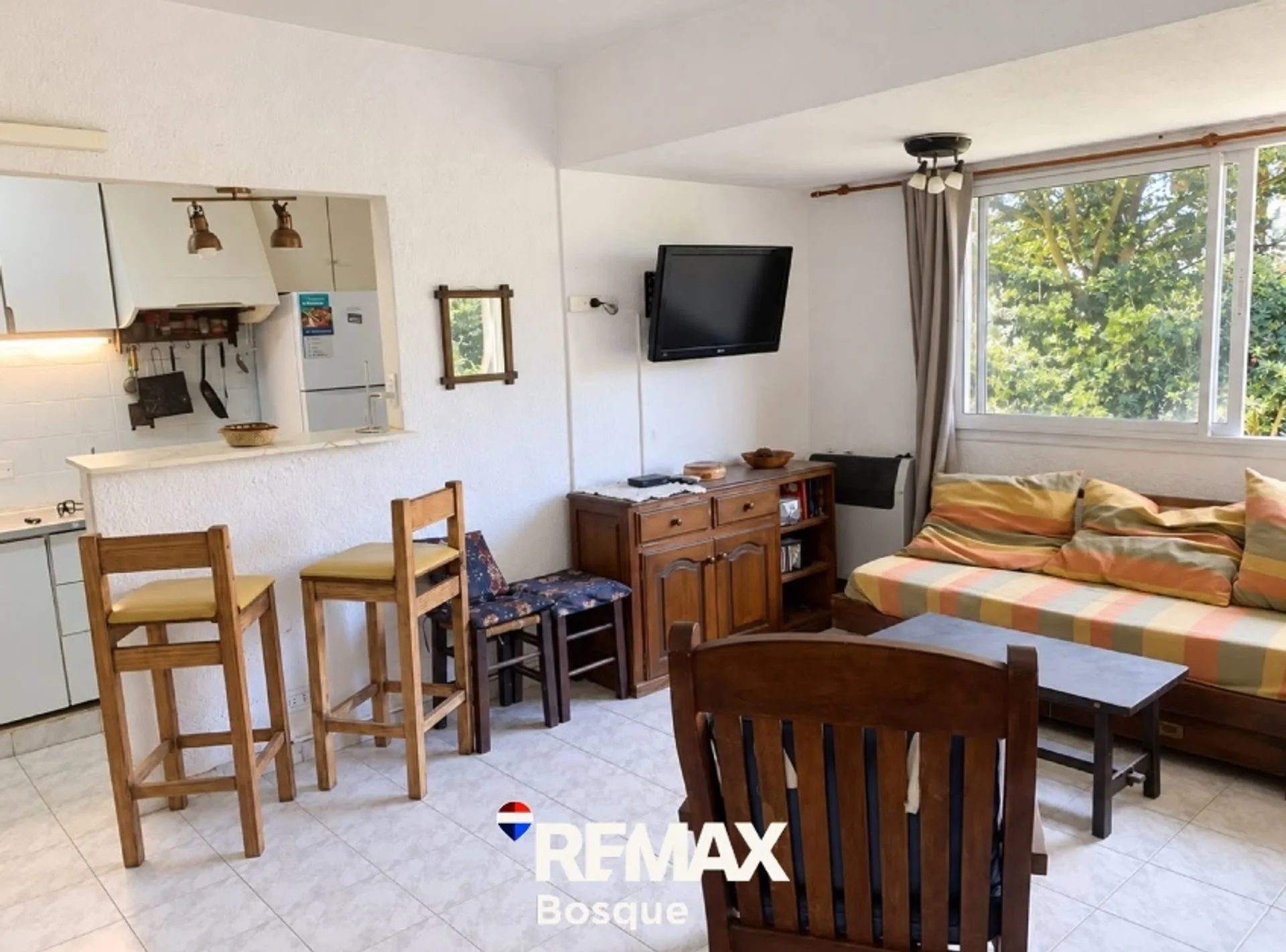 DEPARTAMENTO 4 AMBIENTES EN VENTA EN PINAMAR foto 3