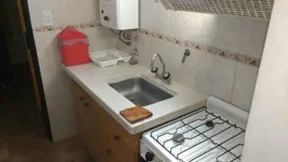 Hermosa casa zona fantasio a una cuadra del rio. foto 1