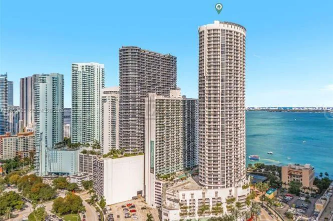 1750 N Bayshore 1700 foto 3