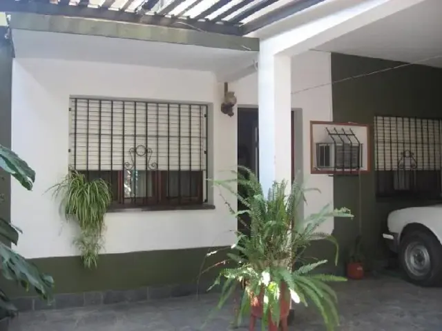 Amplísima casa en barrio Belgrano