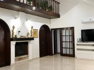 Casa de Categoría en Barrio Guadalupe. A 2 Cuadras de Avenida Costanera foto 2