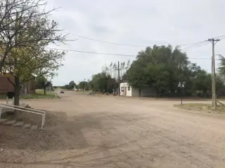 SE VENDE LOTE EN LA LOCALIDAD DE GUARDIA MITRE foto 4