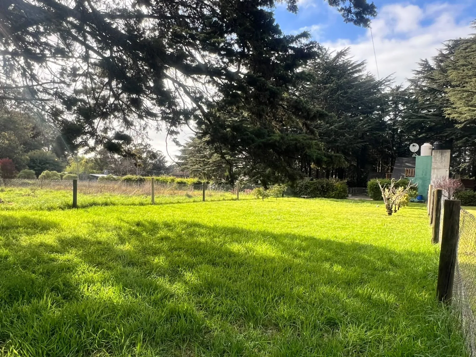 VENTA TERRENO LOS ACANTILADOS 15 X 45 m2 foto 5