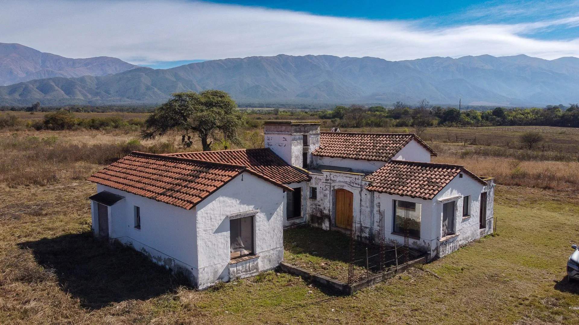 VENTA CASA DE CAMPO AMPLIO TERRENO VALLE DE LERMA foto 3