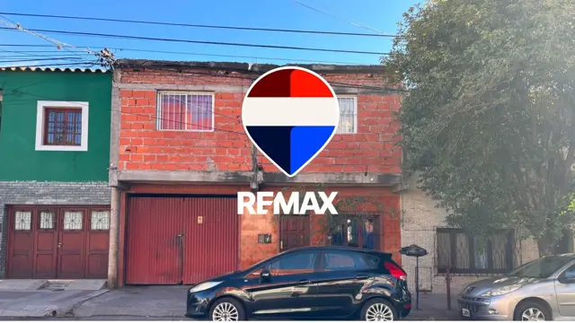 CASA VENTA MACROCENTRO + DEPARTAMIENTO