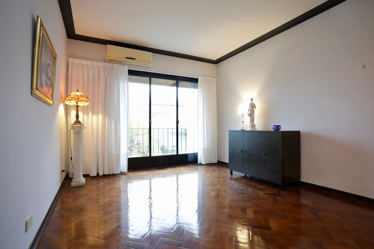 VENTA - PH 3 AMB. C/BALCON - IMPECABLE foto 3