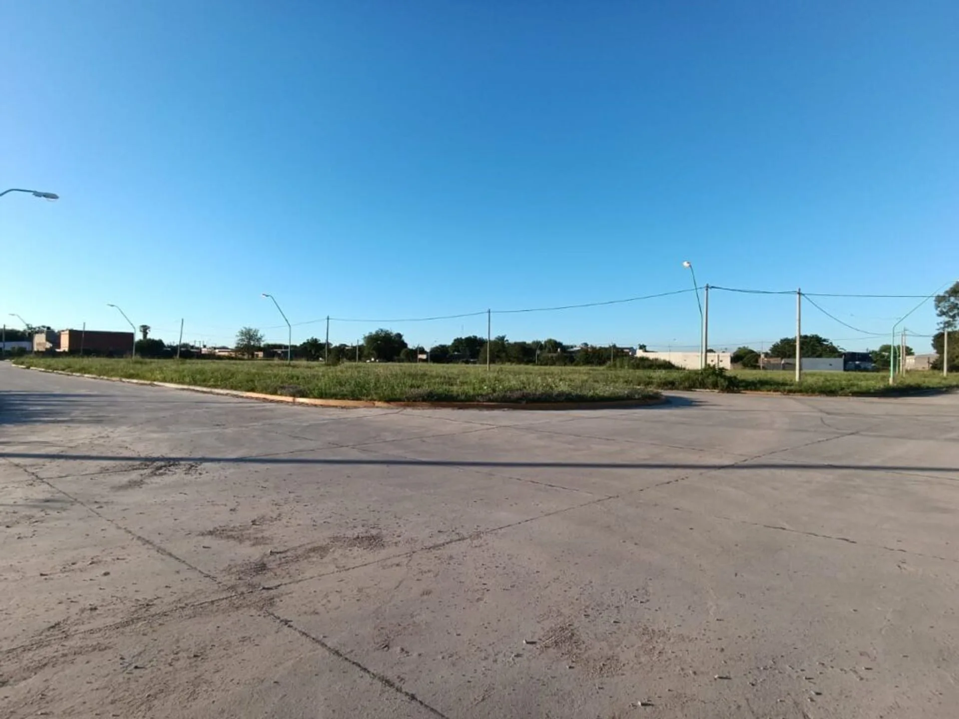 LOTE EN VENTA BRISAS DE LUJAN - ESCTRITURA YA foto 3