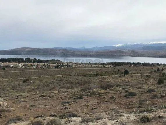 Barrancas de Dina Huapi foto 4