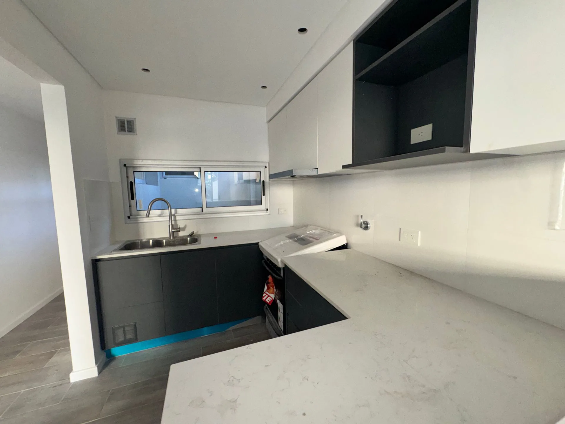 DEPARTAMENTO 1 DORMITORIO EN VENTA CON PARRILLA foto 5