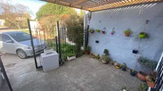 SE VENDE HERMOSO DEPTO VIEDMA foto 2