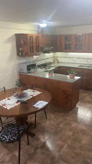 SE VENDE HERMOSO DEPTO VIEDMA foto 4