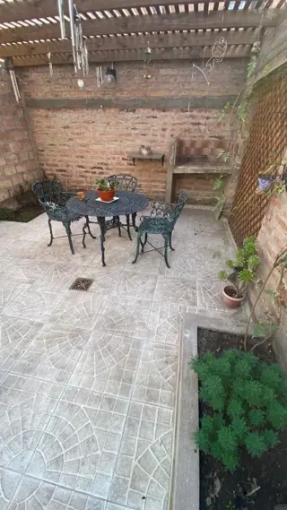 SE VENDE HERMOSO DEPTO VIEDMA foto 5