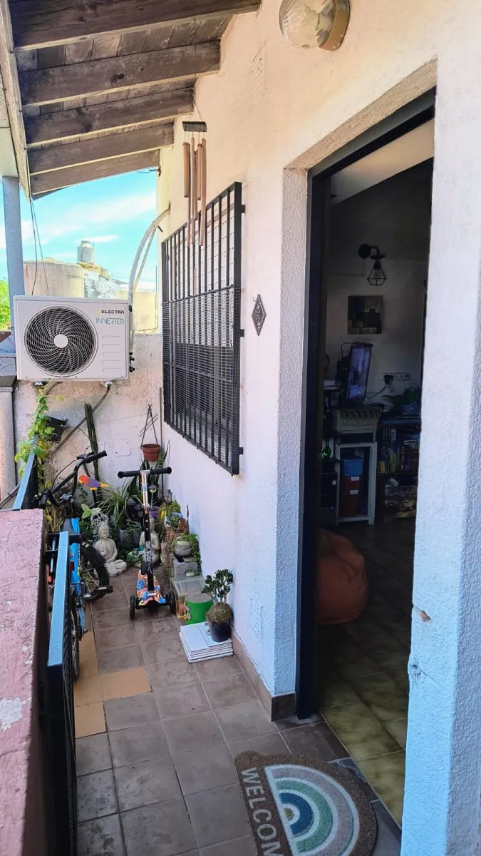 DEPARTAMENTO DE 2 AMBIENTES CON ALTILLO EN MORÓN foto 5