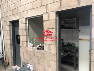 Excelente galpon en alquiler .Pablo Nogues foto 4