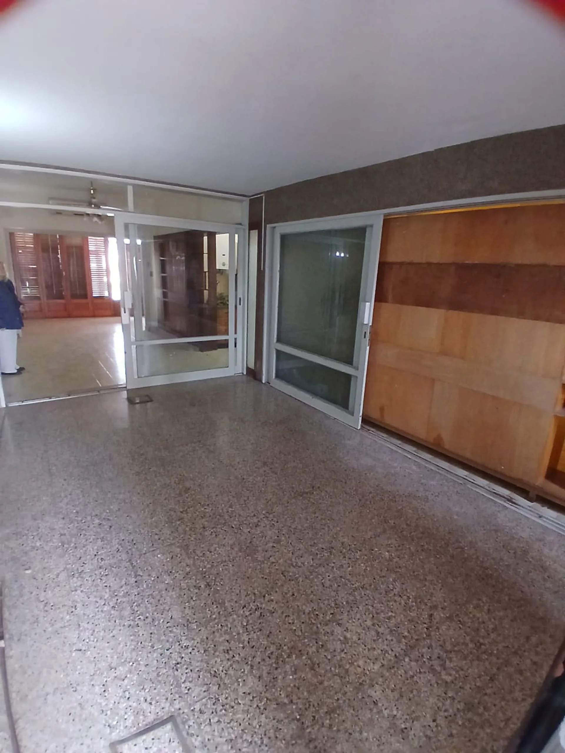 VENTA CASA | 2 DORMITORIOS | BARRIO ROCA foto 4