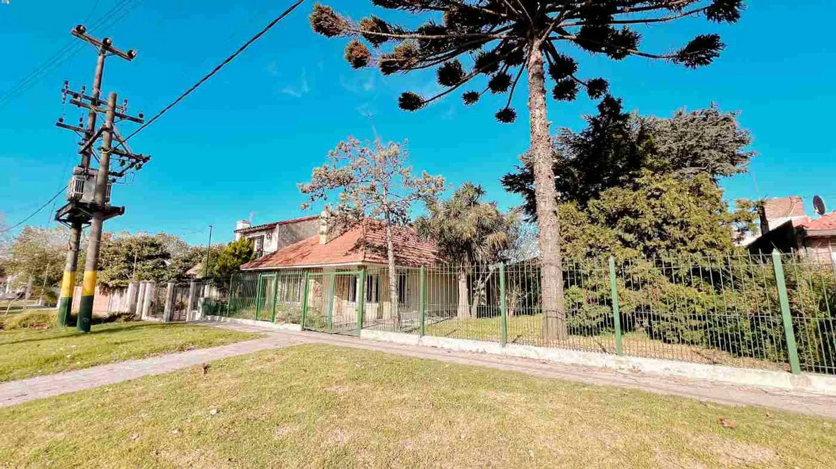 Venta Chalet sobre dos Lotes Excelente Entorno foto 2