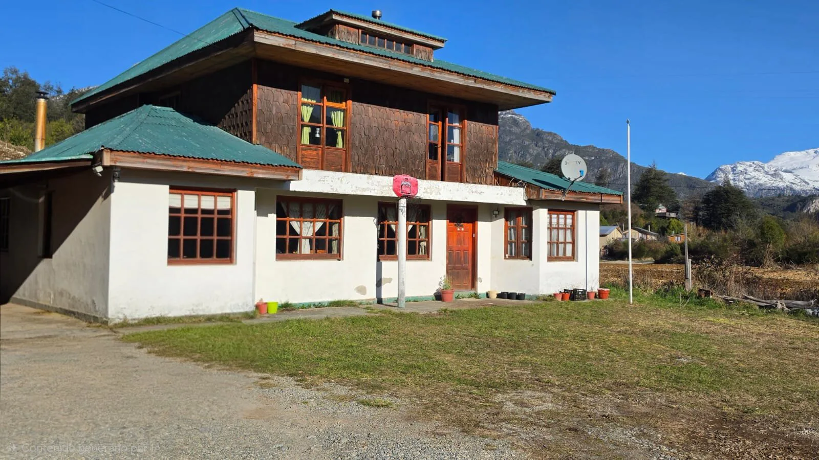EXCLUSIVA PROPIEDAD RESIDENCIAL O TURÍSTICA EN EL CORAZÓN DE FUTALEUFÚ, CHILE foto 2
